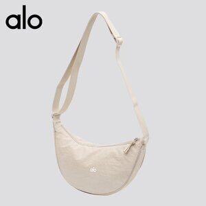 ✨ ALO yoga cross-body bag for women